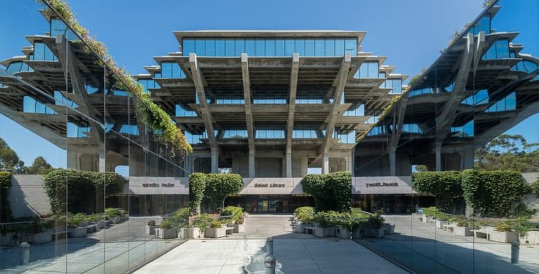 La Jolla campus library