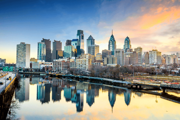 downtown skyline of philadelphia